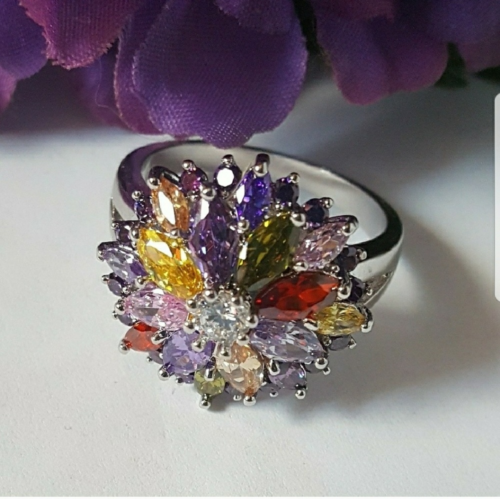 Beautiful 925s Multi-Gemstone Ring - image 3